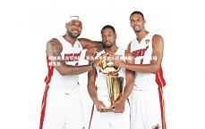 B体育平台-戴维斯复出引热议，首选对手是湖人还是快船？他的回答暗藏玄机